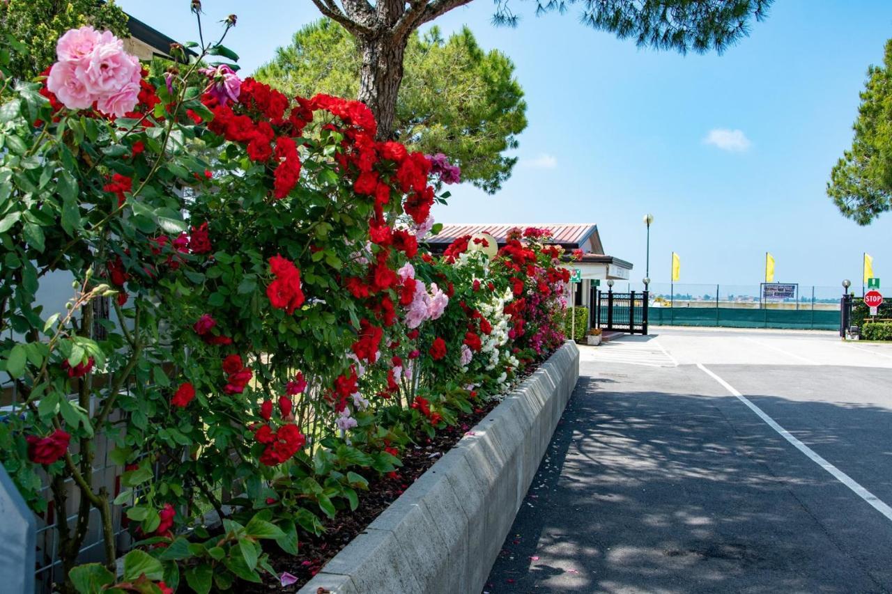 Camping Village Miramare Cavallino-Treporti Buitenkant foto